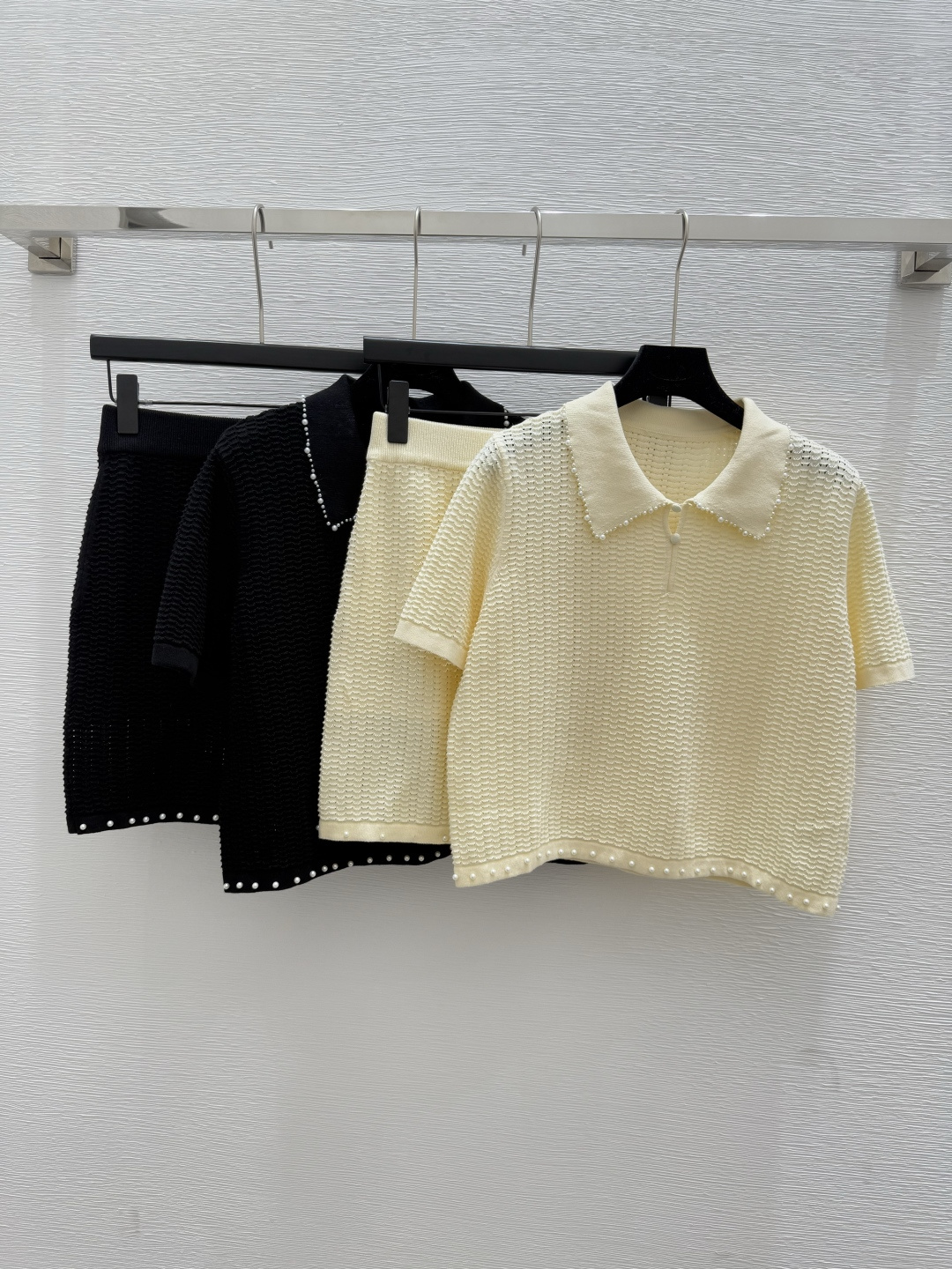 NO:436371,MAJE Home Summer New Style Beaded Lapel Knit Set Color Apricot Black Size 36.38.40,,alexander wang19860909MAJE家 夏季新款 钉珠翻领针织套装 颜色杏色 黑色 尺码36.38.40,,alexander wang,Women's clothing