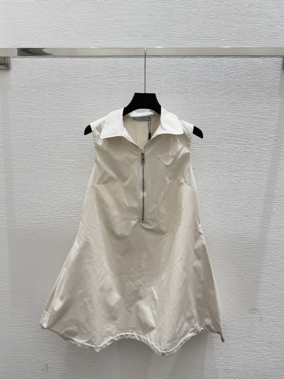 NO:436378,P home new summer style solid color simple lapel zipper vest skirt color apricot size 36.38.40, skirts, alexander wang19860909P家 夏季新款 纯色简约翻领拉链背心裙 颜色杏色 尺码36.38.40,,skirts,alexander wang,Women's clothing