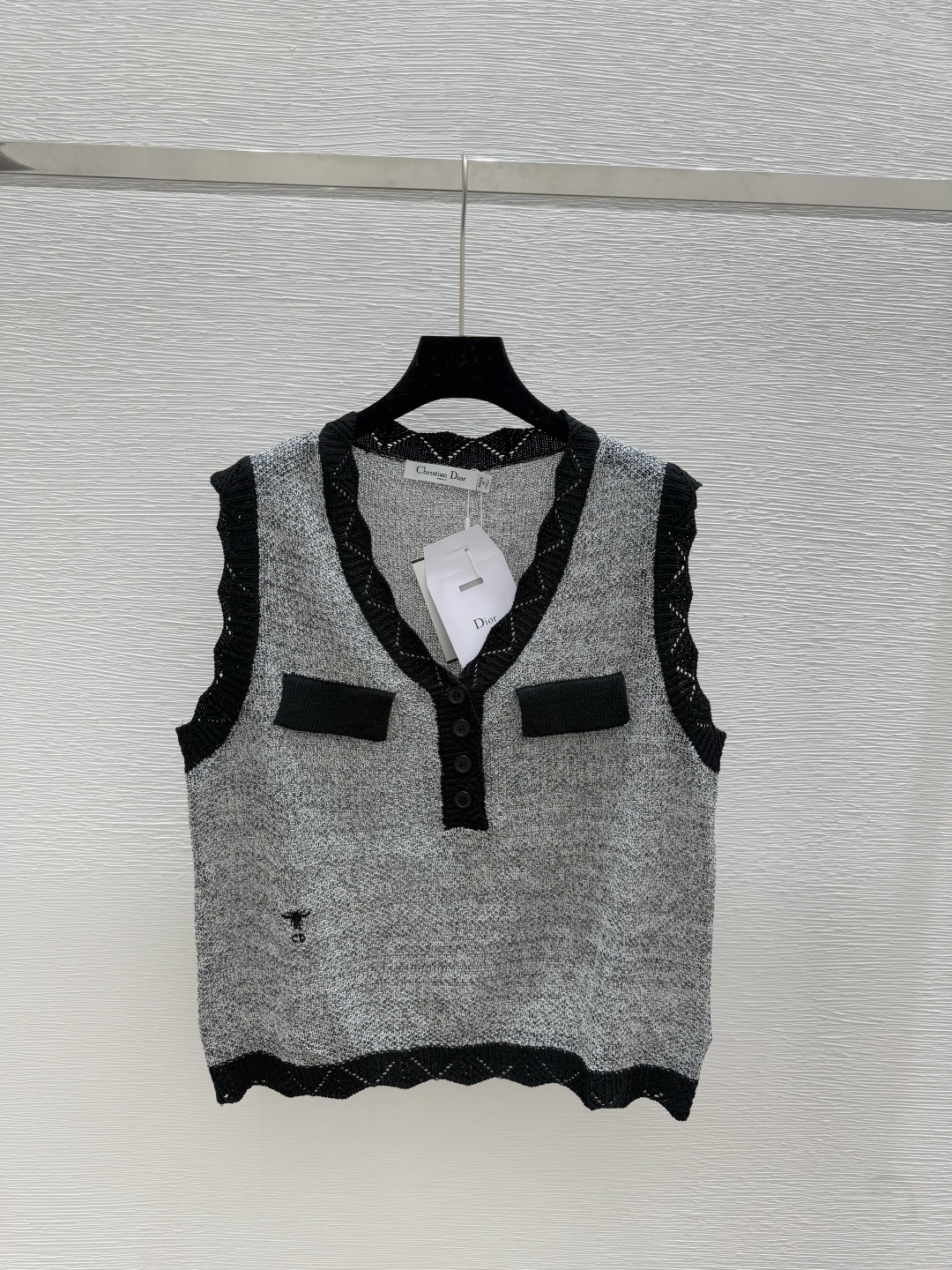 NO:442617,D Home Summer New Style Contrast Lace Knitted V-neck Back Color Gray Size 36.38.40, Dior, Alexander wang19860909D家 夏季新款 撞色花边针织V领背 颜色灰色 尺码36.38.40,,dior,alexander wang,Women's clothing