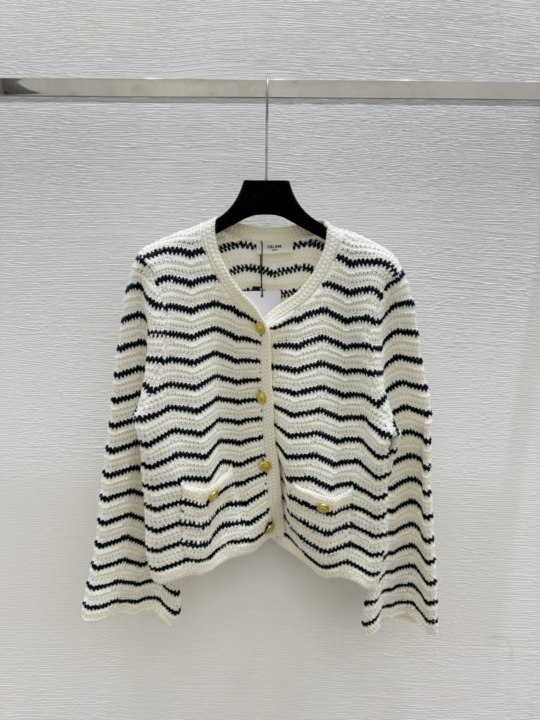 NO:443895,CE Home Early Autumn New Contrast Striped Knit Cardigan Color Apricot Size 36.38.40,,alexander wang19860909CE家 早秋新款 撞色条纹针织开衫 颜色杏色 尺码36.38.40,,alexander wang,Women's clothing