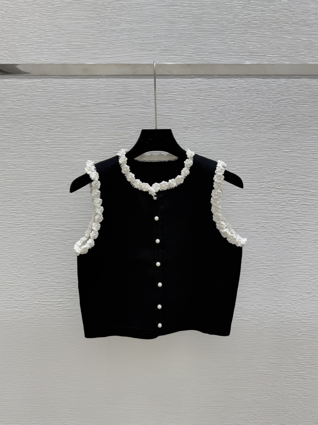 NO:443865,CH Home Summer New Style Solid Color Bead Camellia Set Color Black Size 36.38.40, Alexander Wang19860909CH家 夏季新款 纯色钉珠山茶花套装 颜色黑色 尺码36.38.40,,alexander wang,Women's clothing