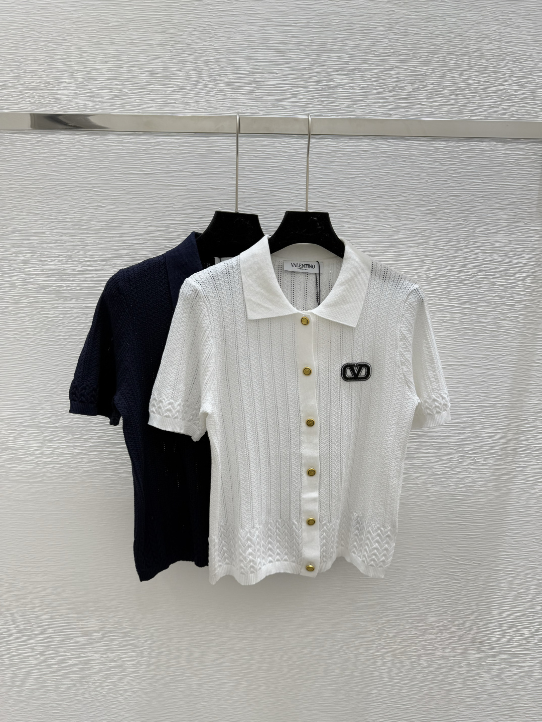 NO:444729,VA Home Summer New Solid Color Lapel Knitted Short Sleeve Color White Royal Blue Size 36.38.40, T-shirt, alexander wang19860909VA家 夏季新款纯色翻领针织短袖 颜色白色 宝蓝 尺码36.38.40,,T-shirt,alexander wang,Women's clothing