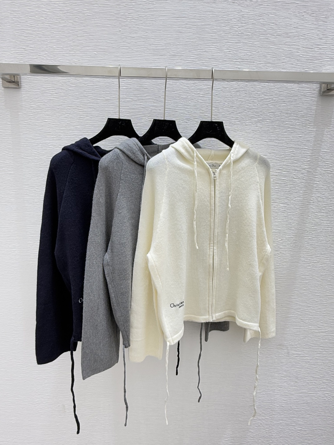 NO:444738,D Home Early Autumn New Solid Color Hooded Knitted Cardigan Color Apricot Gray Royal Blue Size 36.38.40, Dior, Hats, Alexander Wang19860909D家 早秋新款纯色连帽针织开衫 颜色杏色 灰色 宝蓝 尺码36.38.40,,dior,hats,alexander wang,Women's clothing