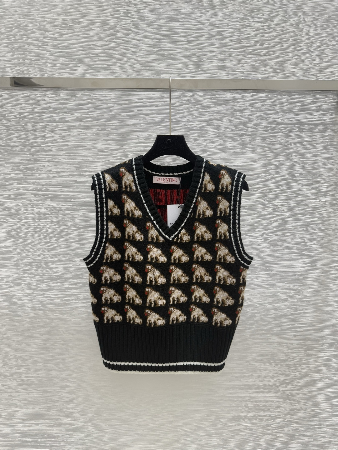 NO:446655,VA Home Summer New Style Puppy Jacquard V-neck Knitted Vest Color Black Size 36.38.40, Alexander Wang19860909VA家 夏季新款 小狗提花V领针织背心 颜色黑色 尺码36.38.40,,alexander wang,Women's clothing