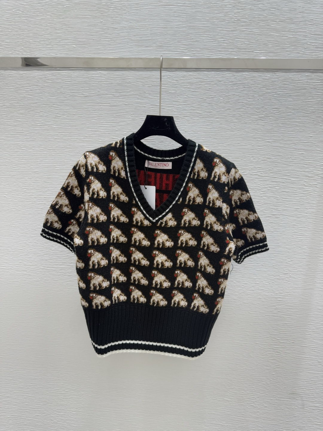 NO:446661,VA Home Summer New Jacquard Puppy V-neck Knitted Short Sleeve Color Black Size 36.38.40, T-shirt,alexander wang19860909VA家 夏季新款提花小狗V领针织短袖 颜色黑色 尺码36.38.40,,T-shirt,alexander wang,Women's clothing