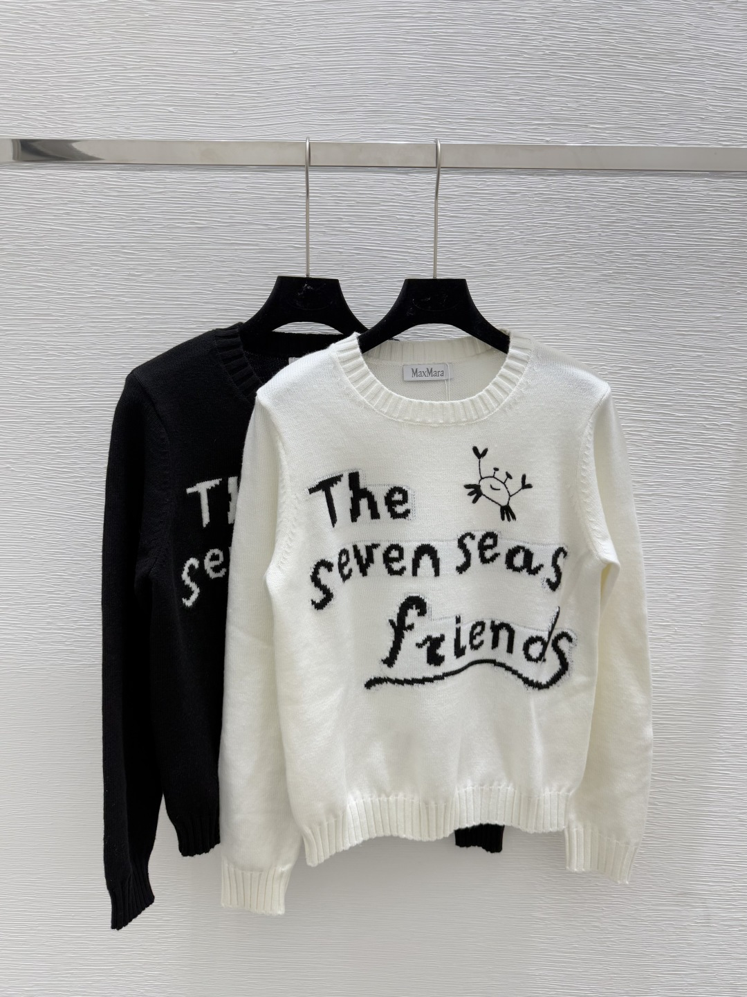 NO:446668,Max Home Early Autumn New Alphabet Print Round Neck Knitted Long Sleeve Color White Black Size 36.38.40, Alexander wang19860909Max家 早秋新款字母印花圆领针织长袖 颜色白色 黑色 尺码36.38.40,,alexander wang,Women's clothing