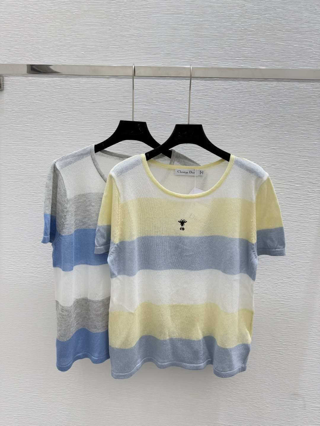 NO:446689,D Home New Summer Style Color Block Striped Round Neck Knitted Short Sleeve Color Yellow Gray Size 36.38.40, Dior, T-shirt, alexander wang19860909D家 夏季新款 拼色条纹圆领针织短袖 颜色黄色 灰色 尺码36.38.40,,dior,T-shirt,alexander wang,Women's clothing