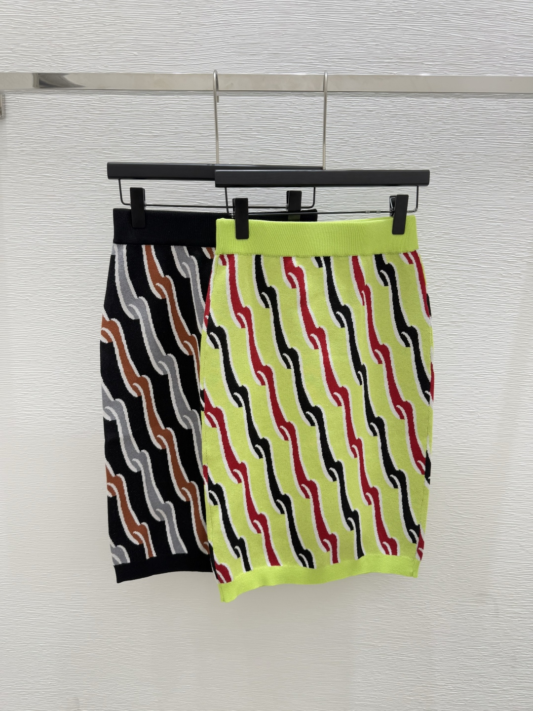 NO:449596,G Home Early Autumn New Style Pattern Knitted Skirt Color Green Black Size 36.38.40, gucci, skirts, alexander wang19860909G家 早秋新款 花纹针织半裙 颜色绿色 黑色 尺码36.38.40,,gucci,skirts,alexander wang,Women's clothing