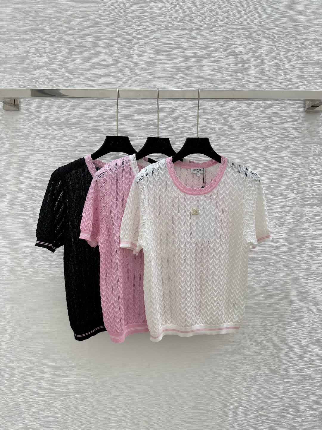 NO:449565,CH Home Summer New Style Contrast Round Neck Knitted Short Sleeve Color White Pink Black Size 36.38.40, T-shirt,alexander wang19860909CH家 夏季新款 撞色圆领针织短袖 颜色白色 粉色 黑色 尺码36.38.40,,T-shirt,alexander wang,Women's clothing