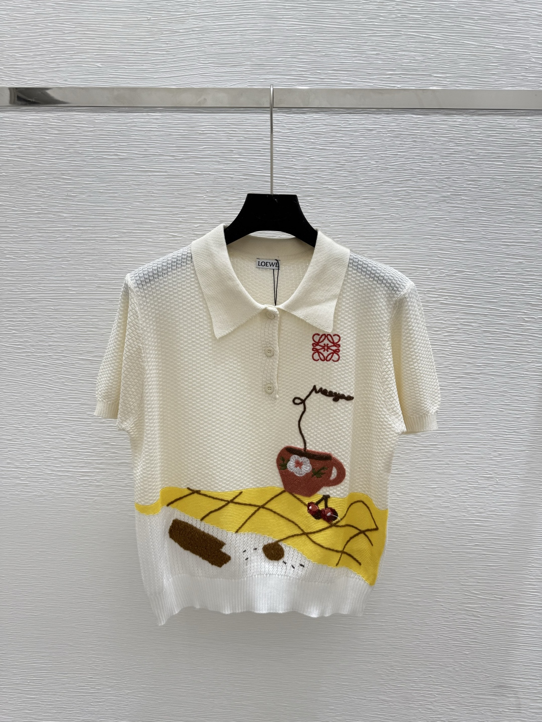 NO:445056,LO Home Summer New Style Vase Printed Lapel Knitted Short Sleeve Color Apricot Size 36.38.40, T-shirt,alexander wang19860909LO家 夏季新款 花瓶印花翻领针织短袖 颜色杏色 尺码36.38.40,,T-shirt,alexander wang,Women's clothing