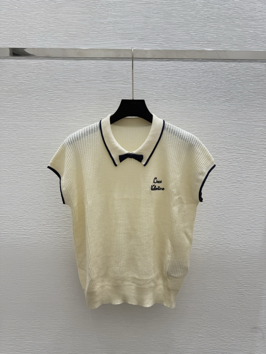 NO:449485,VA Home Summer New Contrast Striped Lapel Knitted Vest Color Apricot Size 36.38.40, Alexander Wang19860909VA家 夏季新款撞色条纹翻领针织背心 颜色杏色 尺码36.38.40,,alexander wang,Women's clothing