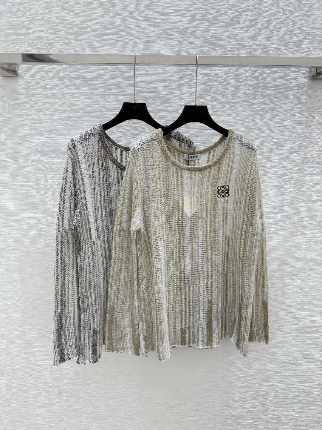 NO:450276,LO Home Early Autumn New Contrast Striped Round Neck Knitted Long Sleeve Color Khaki Coffee Size 36.38.40, Alexander wang19860909LO家 早秋新款撞色条纹圆领针织长袖 颜色卡其 咖啡 尺码36.38.40,,alexander wang,Women's clothing