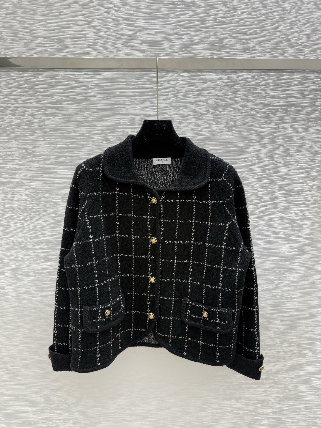 NO:453385,CH Home Early Autumn New Plaid Striped Lapel Knitted Long Sleeve Color Black Size 36.38.40, Alexander wang19860909CH家 早秋新款格子条纹翻领针织长袖 颜色黑色 尺码36.38.40,,alexander wang,Women's clothing