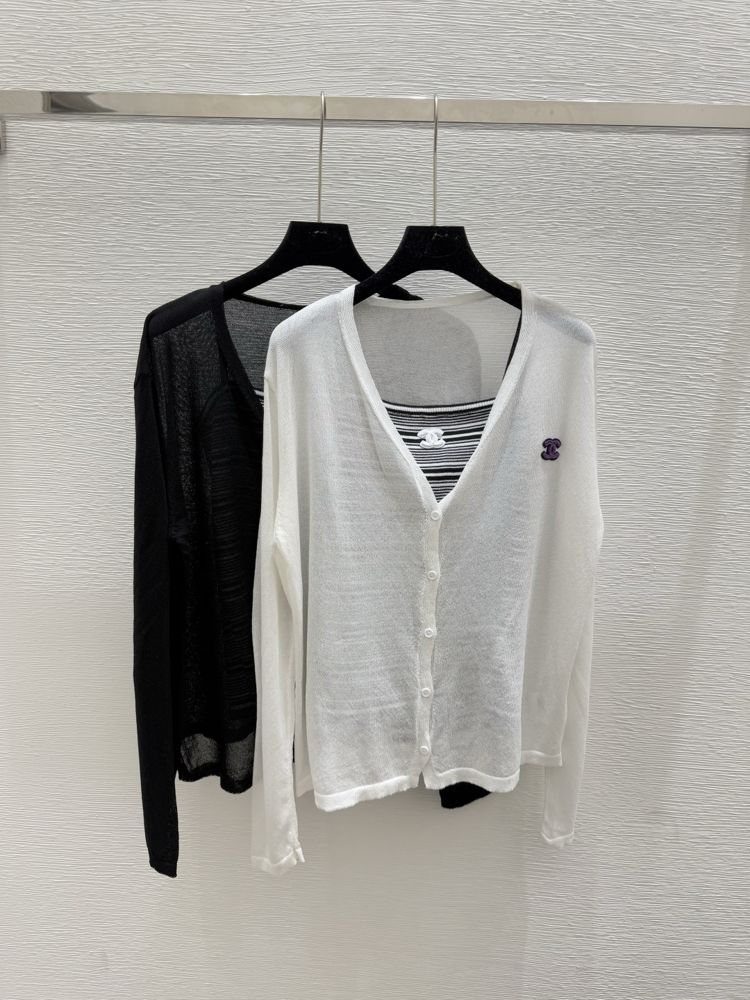 NO:457043,CH Home Early Autumn New Knitted Sling Two-Piece Set Color White Black Size 36.38.40,,alexander wang19860909CH家 早秋新款 针织吊带两件套 颜色白色 黑色 尺码36.38.40,,alexander wang,Women's clothing