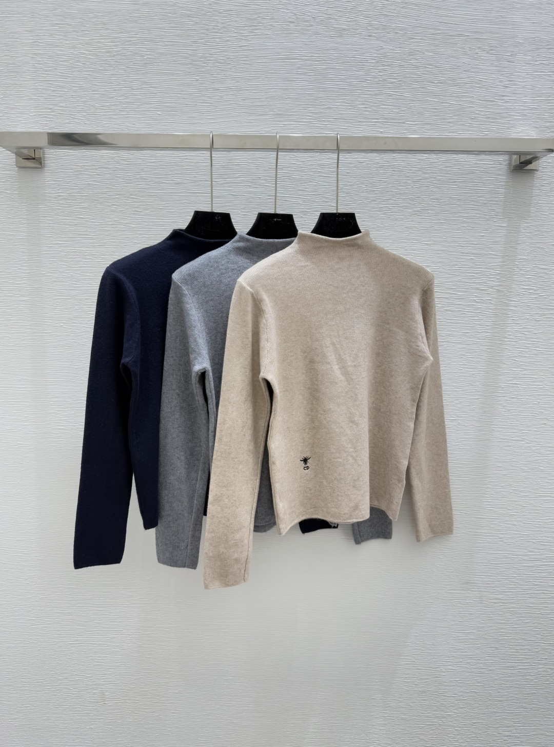 NO:457020,D Home Early Autumn New Style Solid Color Turtle Neck Knitted Long Sleeve Color Oats Gray Royal Blue Size 36.38.40, Dior, Alexander wang19860909D家 早秋新款 纯色高领针织长袖 颜色燕麦 灰色 宝蓝 尺码36.38.40,,dior,alexander wang,Women's clothing