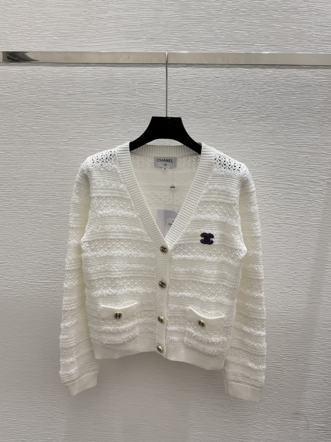 NO:460330,CH Home Early Autumn New Style Solid Color Hollow V-neck Knitted Long Sleeve Cardigan Color White Size 36.38.40, Alexander wang19860909CH家 早秋新款 纯色镂空V领针织长袖开衫 颜色白色 尺码36.38.40,,alexander wang,Women's clothing