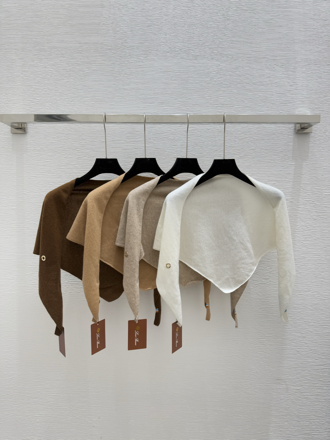 NO:467617,LP Home Early Autumn New Style Solid Color Simple Knitted Shawl Color White Oat Khaki Coffee Size 36.38.40, Loro Piana, Shawls, Alexander Wang19860909LP家 早秋新款 纯色简约针织披肩 颜色白色 燕麦 卡其 咖啡 尺码36.38.40,,loro piana,shawls,alexander wang,Women's clothing