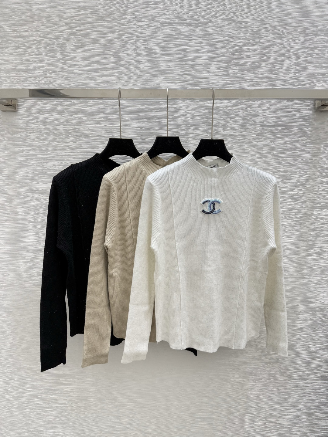 NO:470764,CH Home Early Autumn New Style Solid Color Simple Turtle Neck Knitted Long Sleeve Color White Oats Black Size 36.38.40, Alexander Wang19860909CH家 早秋新款 纯色简约高领针织长袖 颜色白色 燕麦 黑色 尺码36.38.40,,alexander wang,Women's clothing