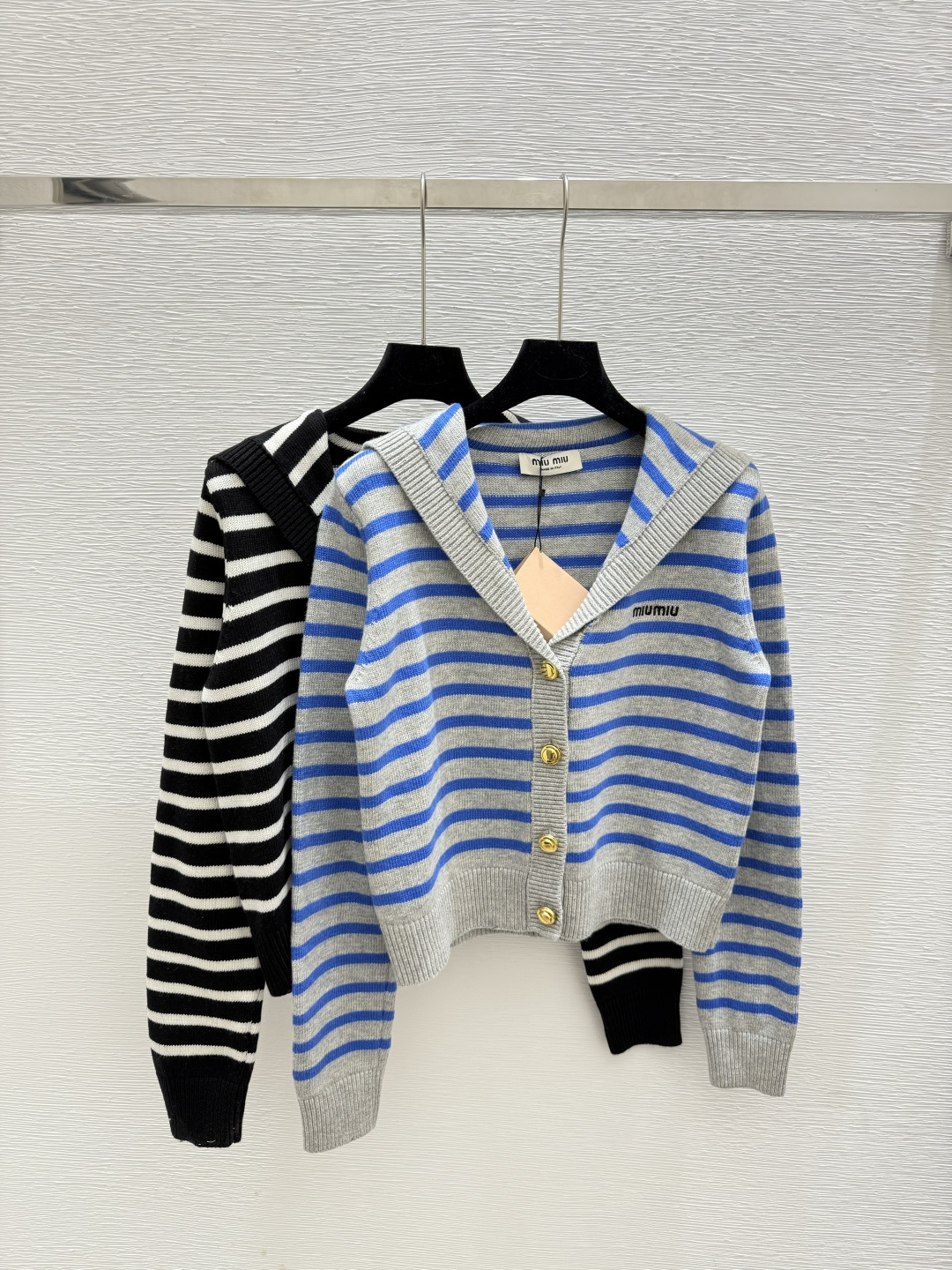 NO:473955,M Home Early Autumn New Striped Navy Collar Knitted Long Sleeve Cardigan Color Blue Black Size 36.38.40, Alexander wang19860909M家 早秋新款 条纹海军领针织长袖开衫 颜色蓝色 黑色 尺码36.38.40,,alexander wang,Women's clothing