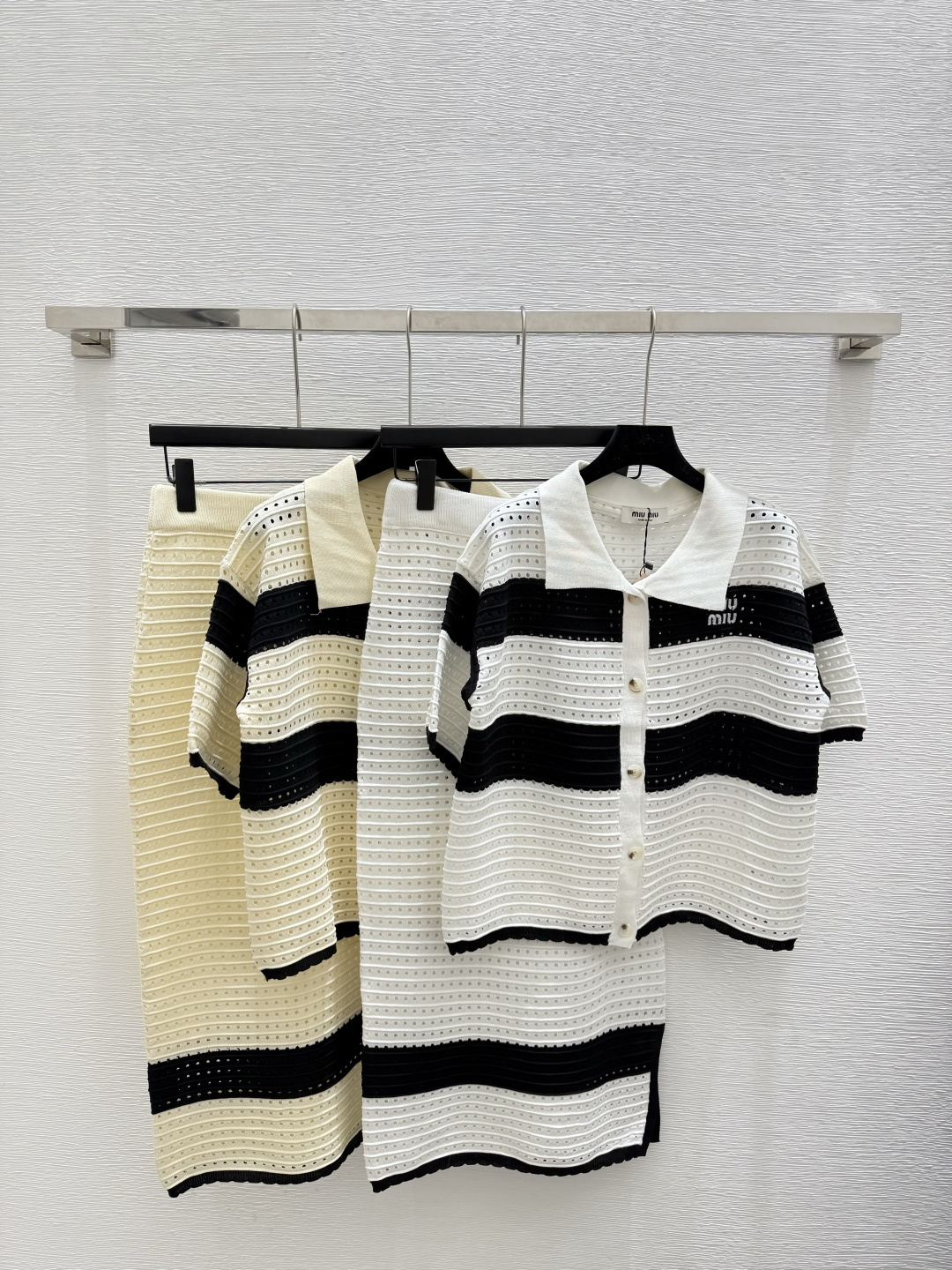 NO:473910,M Home Summer New Style Contrast Hollow Knitted Set Color White Apricot Size 36.38.40, Alexander Wang19860909M家 夏季新款 撞色镂空针织套装 颜色白色 杏色 尺码36.38.40,,alexander wang,Women's clothing