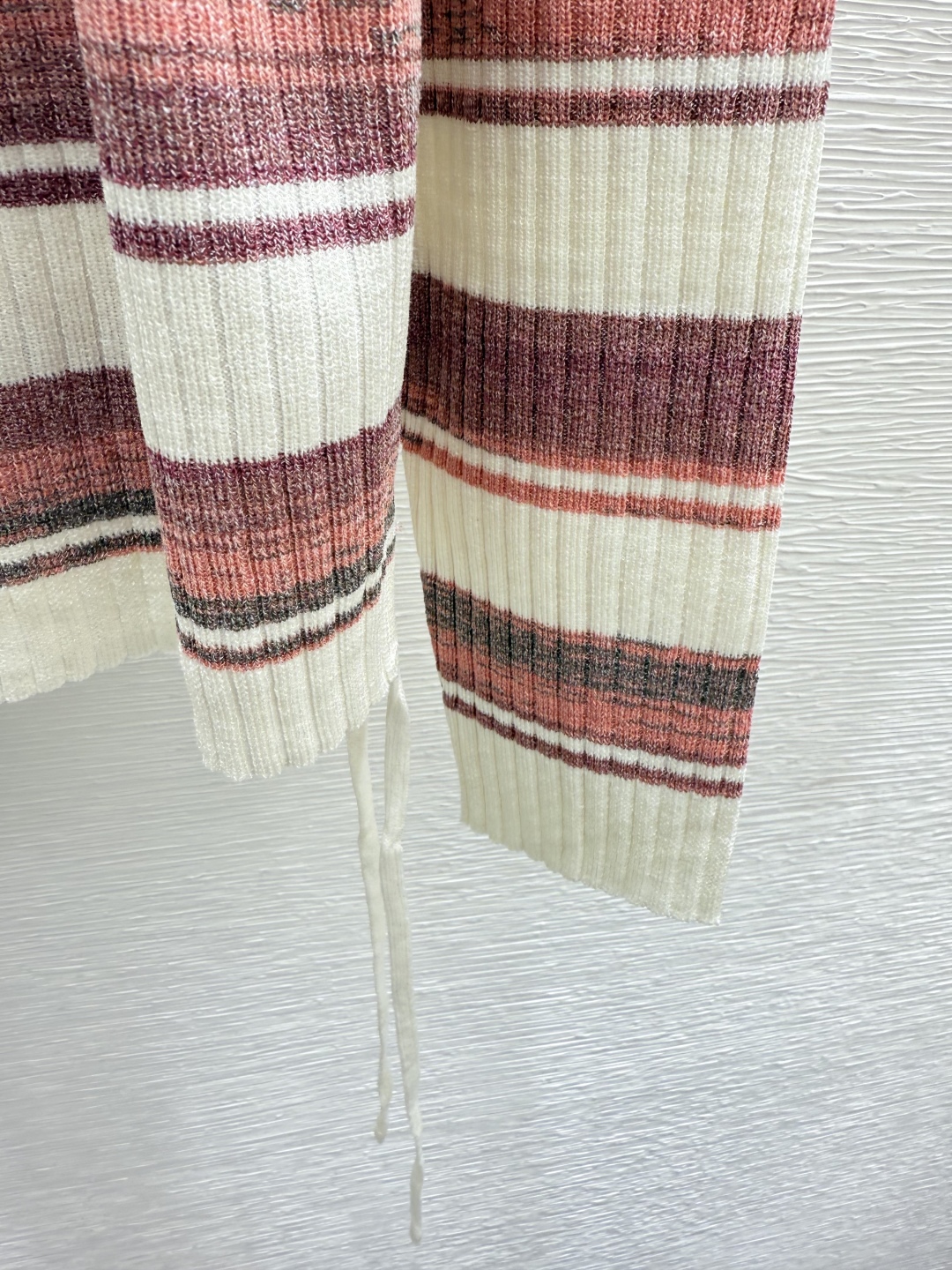 Loewe Striped Knit Cardigan: Embroidered Logo, Drawstring Design, Chic & Versatile 9 cmp i1756111304048 2104 0 7