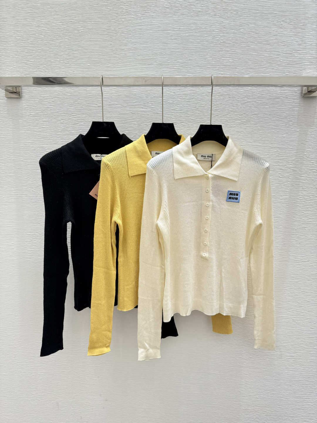 NO:475044,M Home Early Autumn New Style Solid Color Lapel Knitted Long Sleeve Half Cardigan Color White Yellow Black Size 36.38.40,,alexander wang19860909M家 早秋新款 纯色翻领针织长袖半开衫 颜色白色 黄色 黑色 尺码36.38.40,,alexander wang,Women's clothing