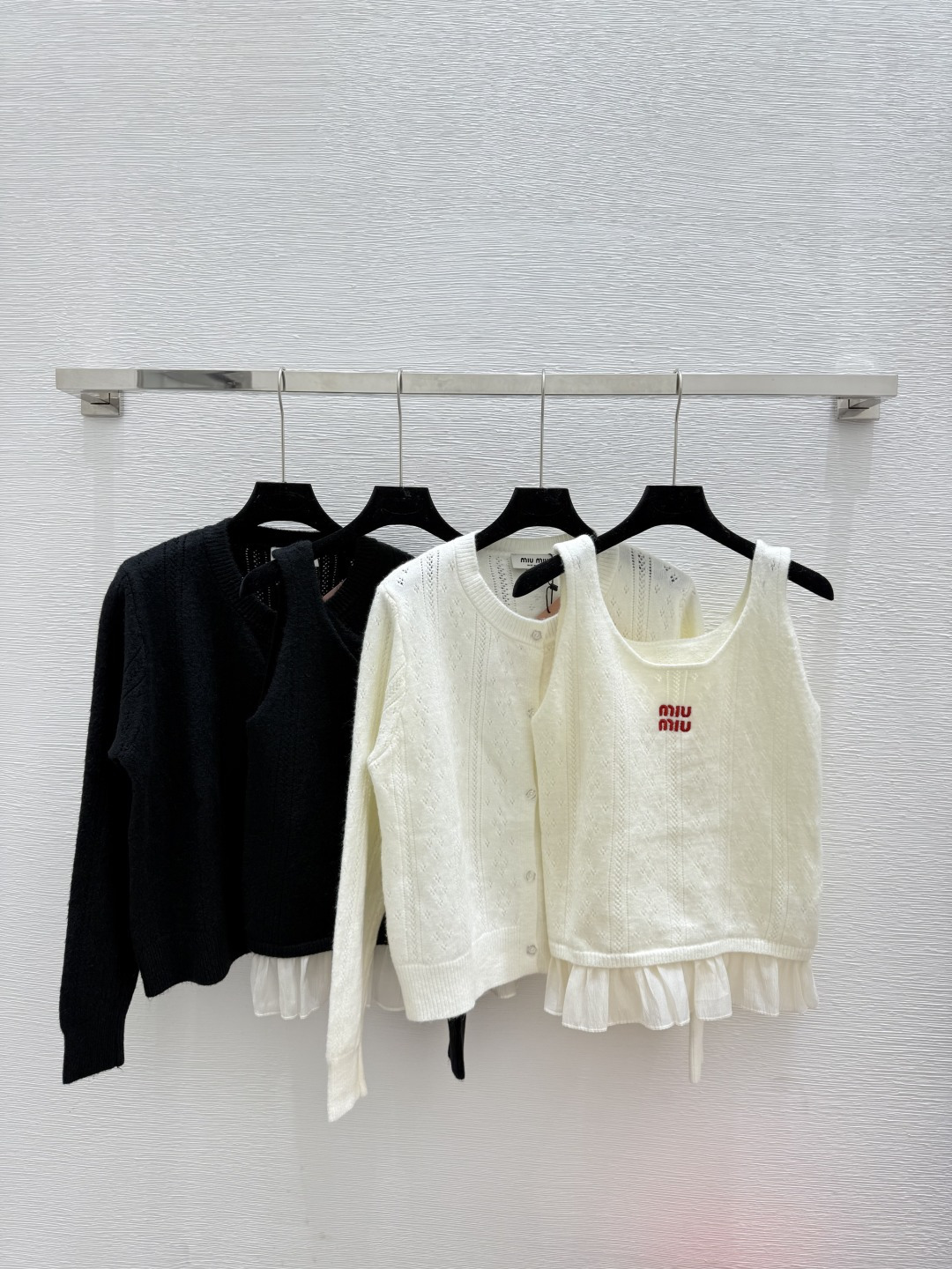 NO:475021,M Home Early Autumn New Style Solid Color Simple Knitted Two-Piece Set Color White Black Size 36.38.40, Alexander Wang19860909M家 早秋新款 纯色简约针织两件套 颜色白色 黑色 尺码36.38.40,,alexander wang,Women's clothing