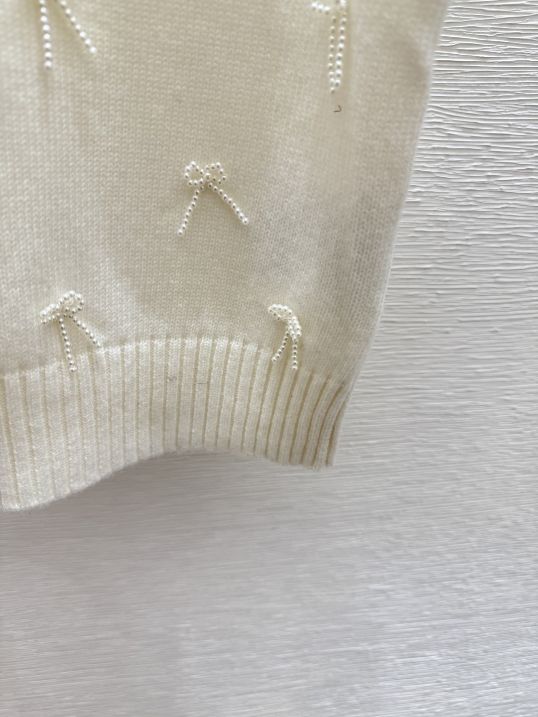 Valentino Wool Knit Top with Pearl Butterfly Detail - Elegant Short Sleeve 9 cmp i1756197062307 2511 0 7