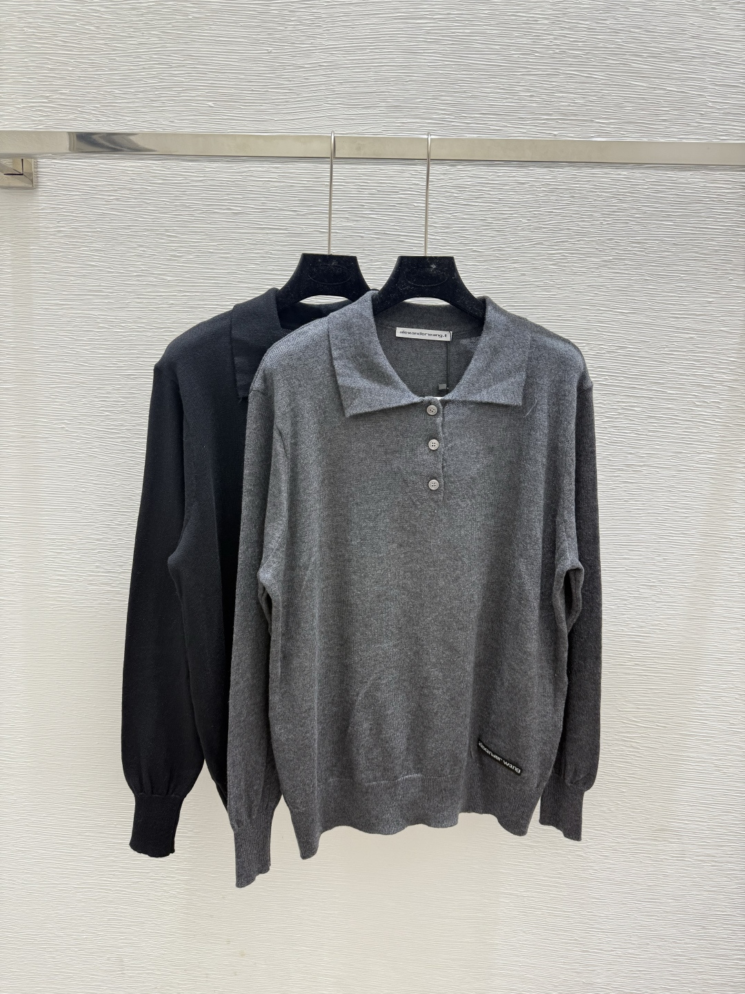 NO:483413,AW Home Early Autumn New Style Solid Color Lapel Knitted Long Sleeve Color Gray Black Size 36.38.40, Alexander Wang19860909AW家 早秋新款 纯色翻领针织长袖 颜色灰色 黑色 尺码36.38.40,,alexander wang,Women's clothing