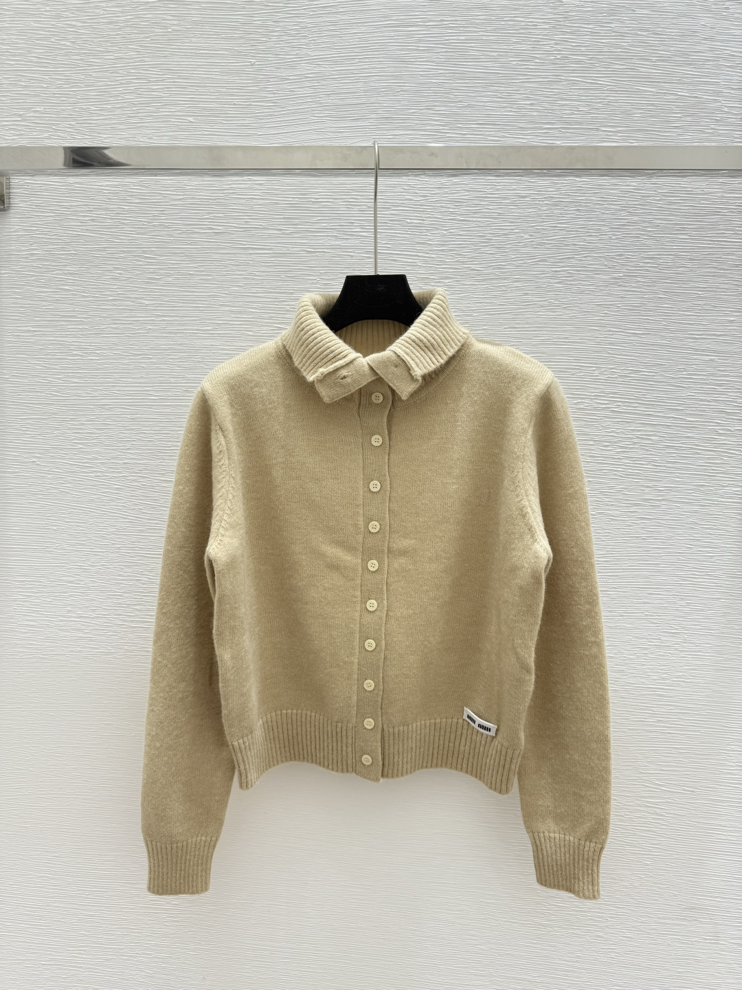 NO:492427,M Home Early Autumn New Solid Color Turtle Neck Knitted Long Sleeve Cardigan Color Apricot Size 36.38.40,,alexander wang19860909M家 早秋新款 纯色高领针织长袖开衫 颜色杏色 尺码36.38.40,,alexander wang,Women's clothing