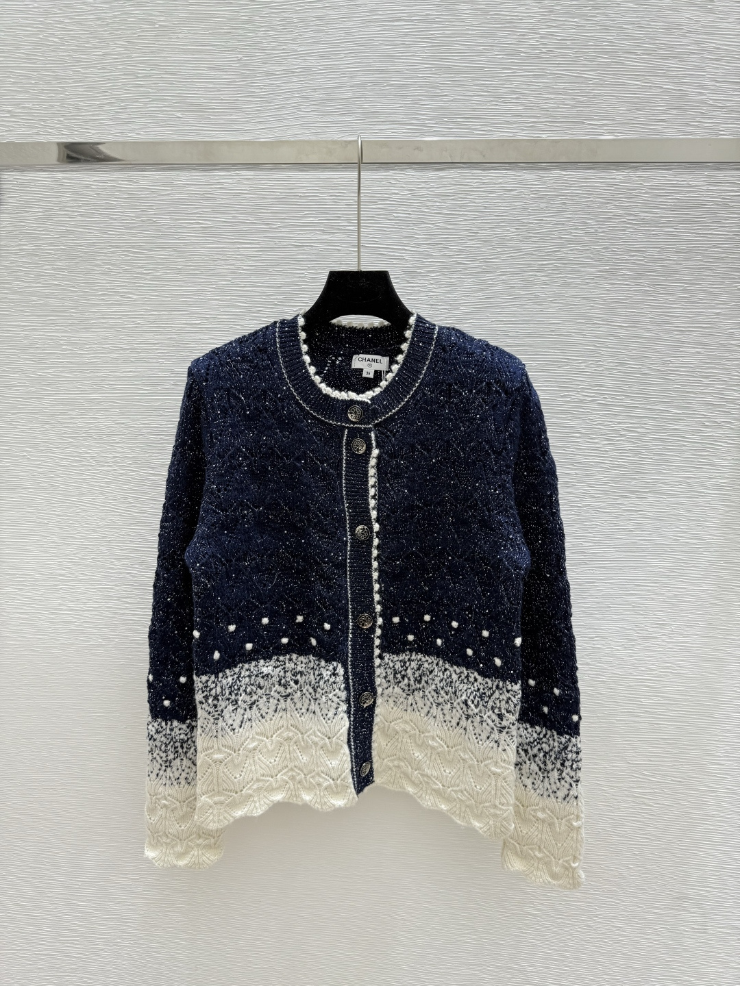 NO:492407,CH Home Early Autumn New Gradient Bead Hollow Knitted Long Sleeve Cardigan Color Royal Blue Size 36.38.40,,alexander wang19860909CH家 早秋新款 渐变珠片镂空针织长袖开衫 颜色宝蓝 尺码36.38.40,,alexander wang,Women's clothing