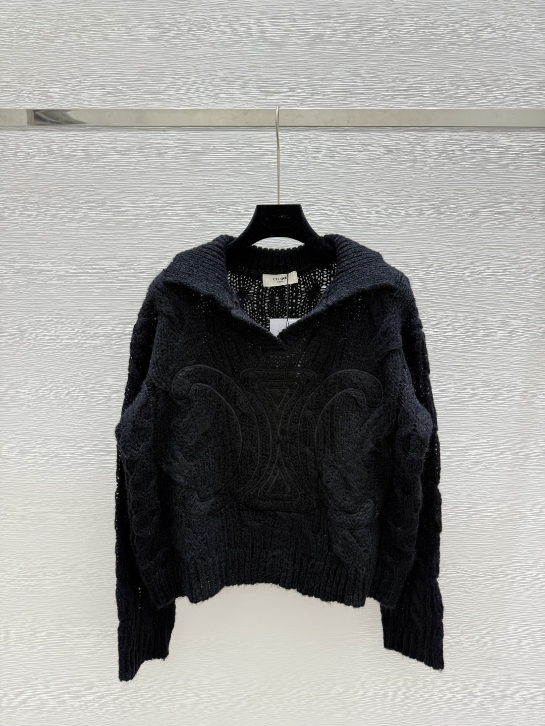 NO:492386,CE Home Early Autumn New Lapel Hollow Knit Long Sleeve Color Pink Black Size 36.38.40,,alexander wang19860909CE家 早秋新款 翻领镂空针织长袖 颜色粉色 黑色 尺码36.38.40,,alexander wang,Women's clothing