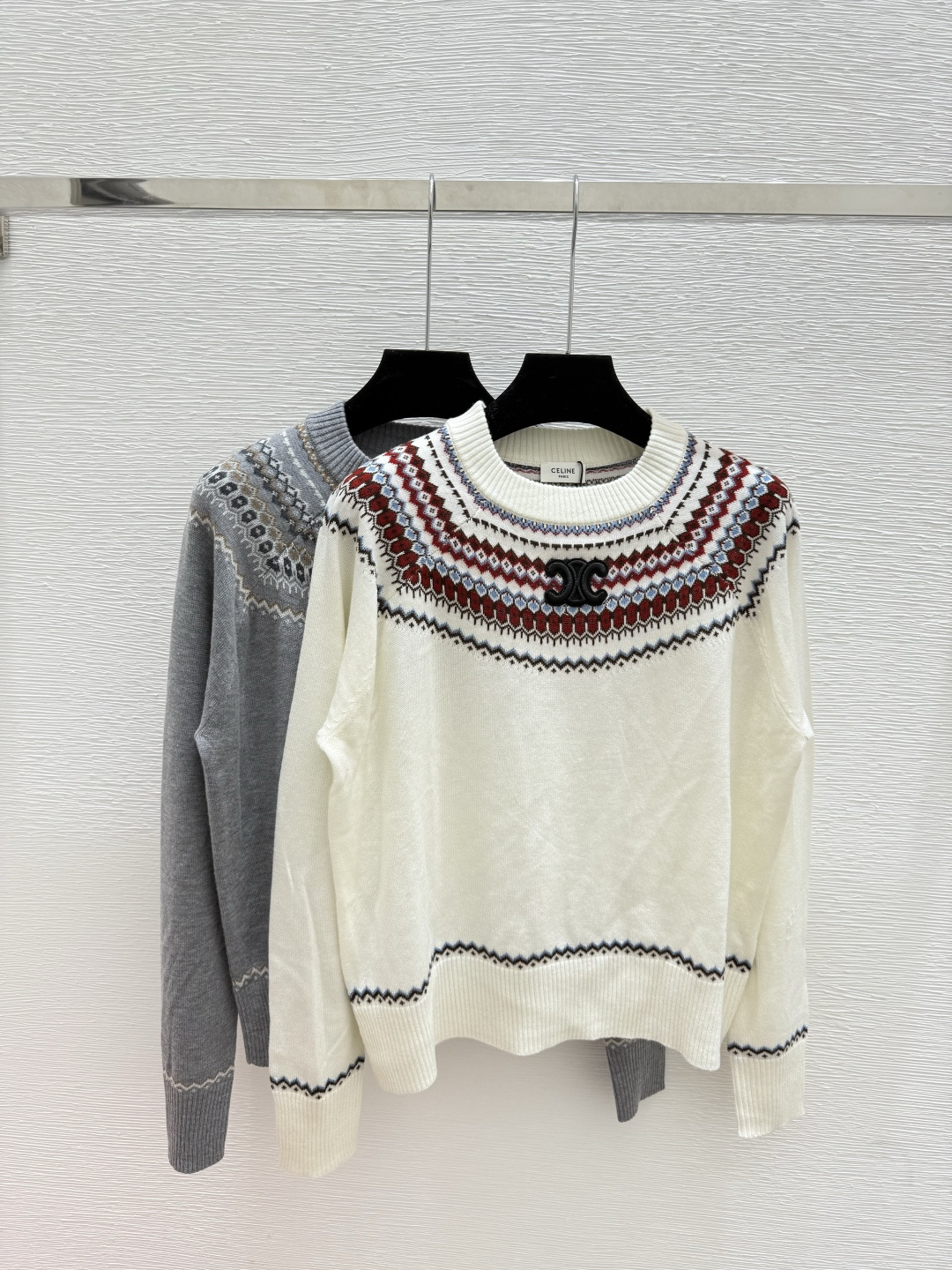 NO:499042,CE Home Early Autumn New Style Contrast Striped Round Neck Knitted Long Sleeve Color White Gray Size 36.38.40,,alexander wang19860909CE家 早秋新款 撞色条纹圆领针织长袖 颜色白色 灰色 尺码36.38.40,,alexander wang,Women's clothing