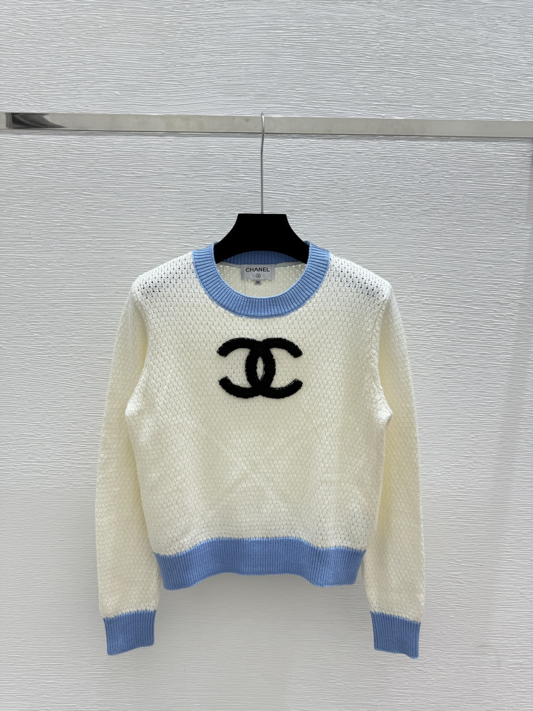 NO:505018,CH Home Early Autumn New Style Color-blocked Hollow Round Collar Knitted Long Sleeve Color White Size 36.38.40, Alexander Wang19860909CH家 早秋新款 拼色镂空圆领针织长袖 颜色白色 尺码36.38.40,,alexander wang,Women's clothing