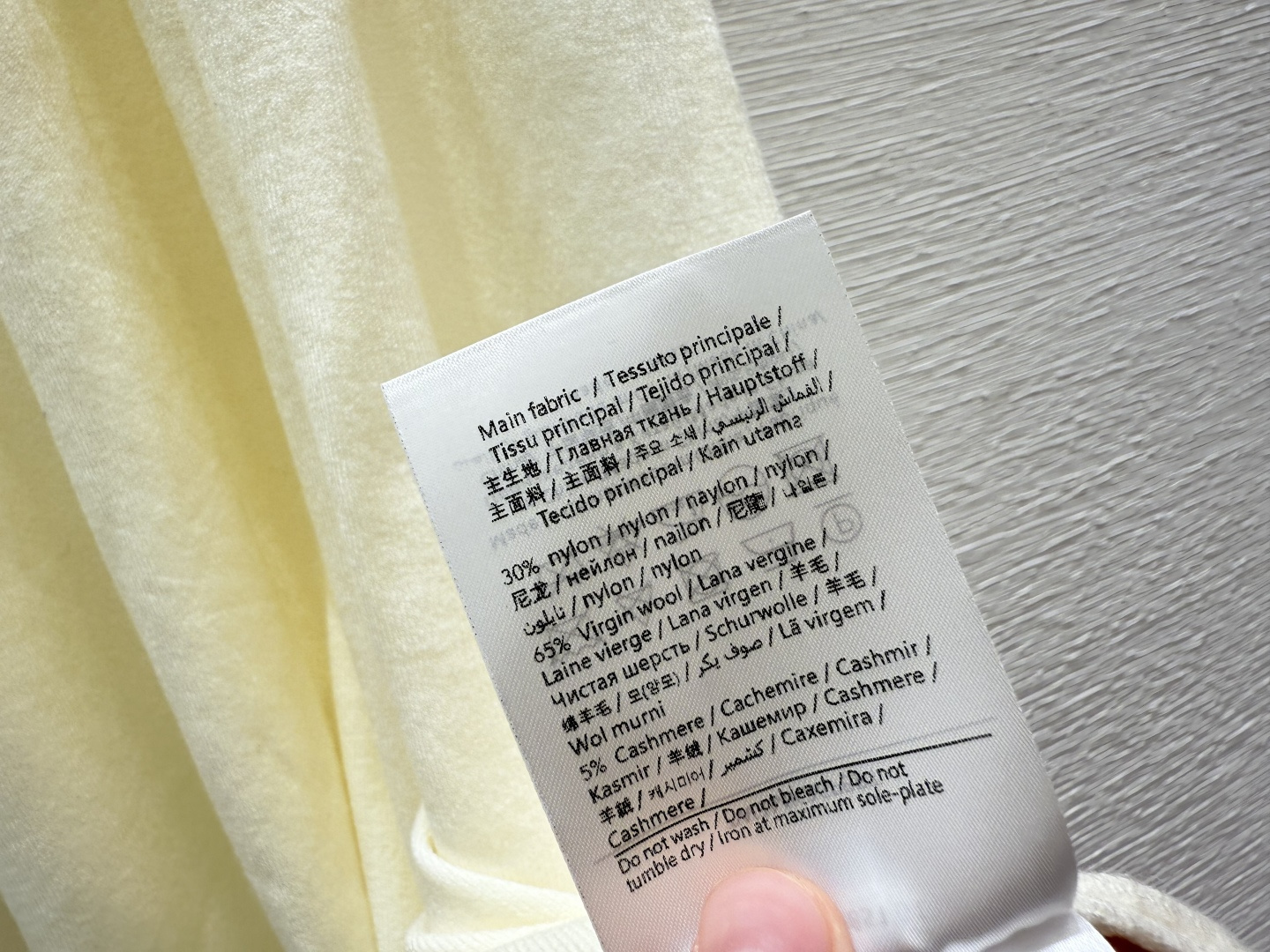 🆕VA家🆕 夏季新款 纯色简约圆领针织连衣裙颜色：白色 黑色尺码：36.38.40