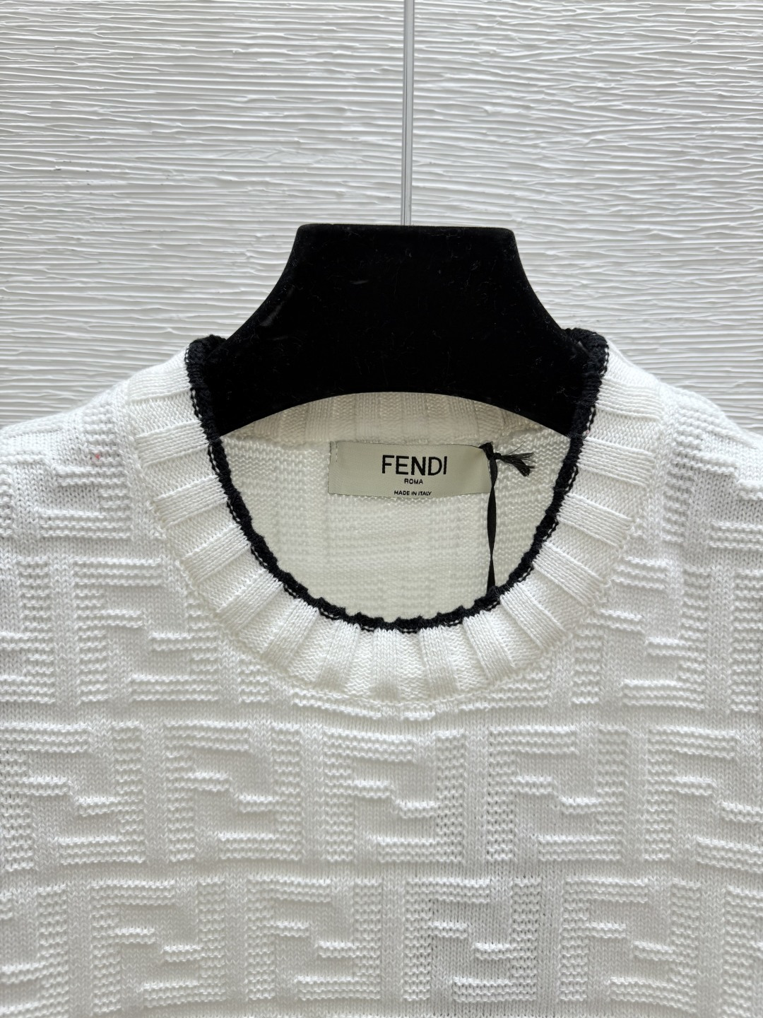 🆕F家🆕 夏季新款 老花字母圆领针织背心颜色：白色 咖啡 黑色尺码：36.38.40