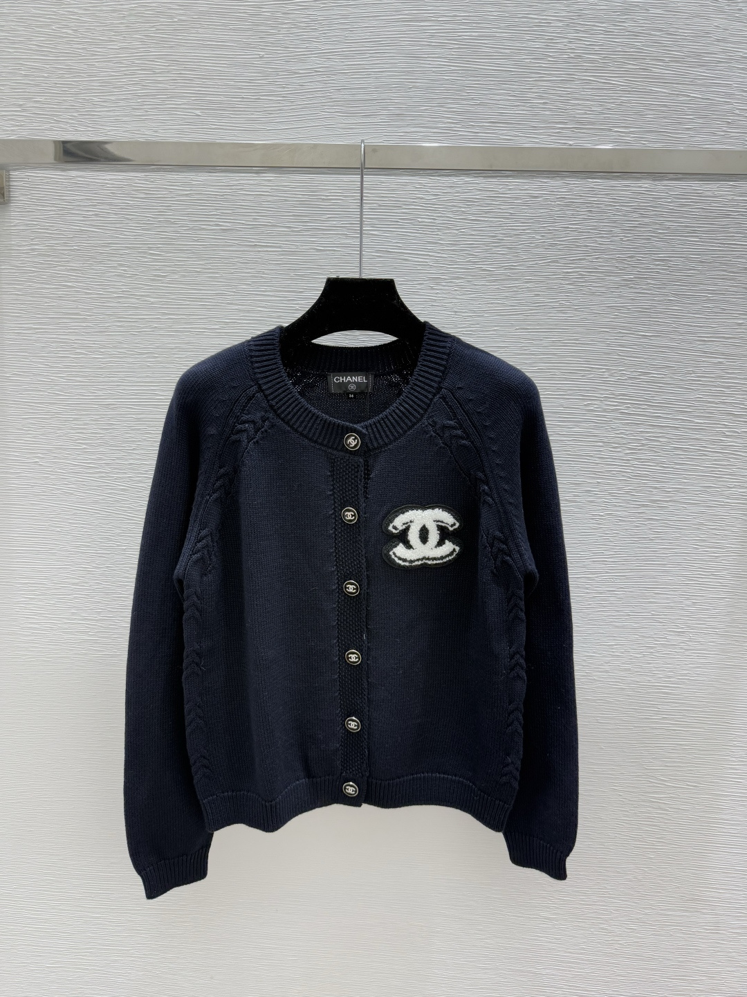 NO:517538,CH Home Early Autumn New Style Solid Color Simple Round Neck Knitted Long Sleeve Cardigan Color Royal Blue Size 36.38.40, Alexander Wang19860909CH家 早秋新款 纯色简约圆领针织长袖开衫 颜色宝蓝 尺码36.38.40,,alexander wang,Women's clothing