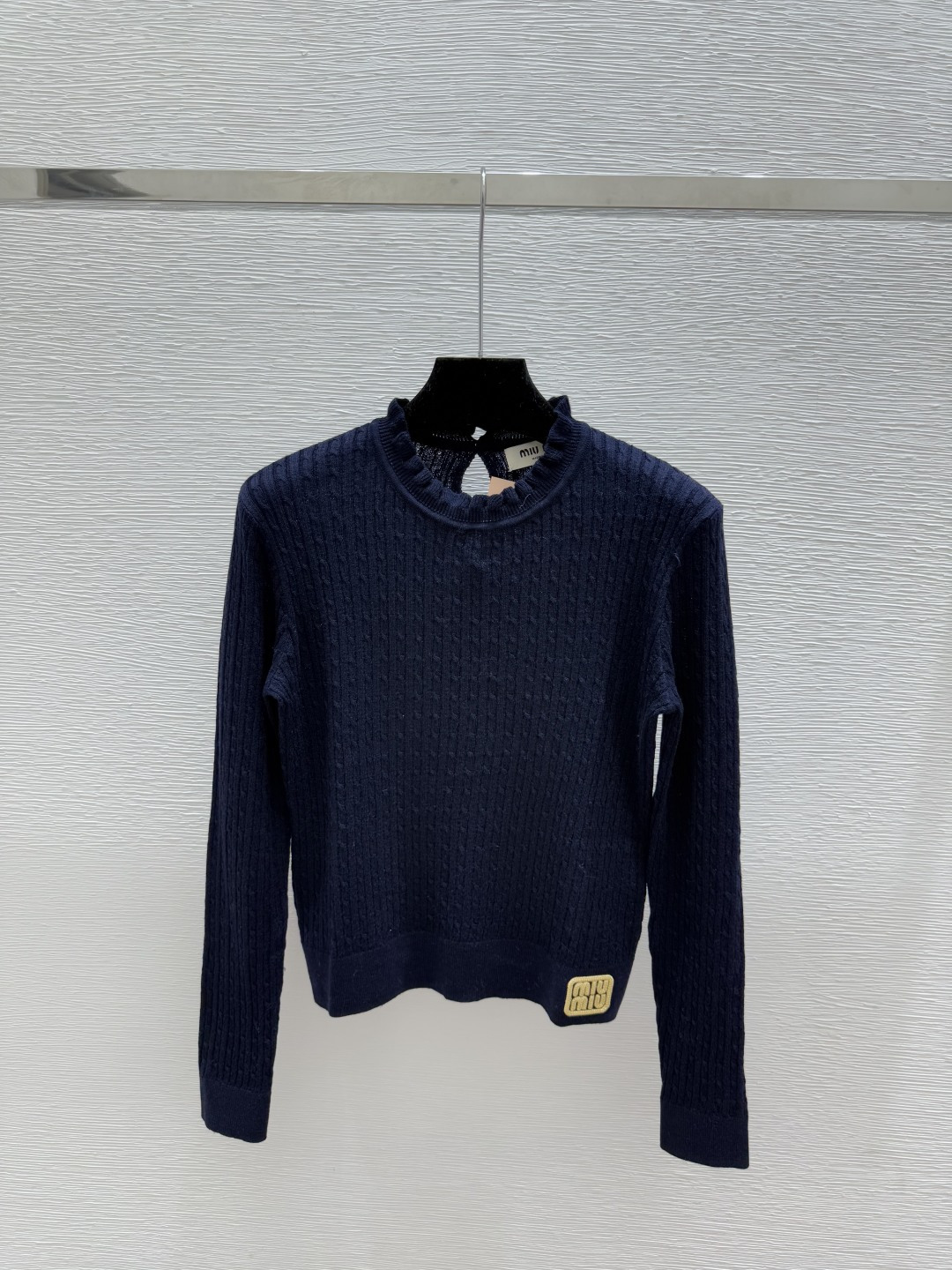 🆕M家🆕 早秋新款 纯色荷叶边圆领针织长袖颜色：灰色 宝蓝尺码：36.38.40