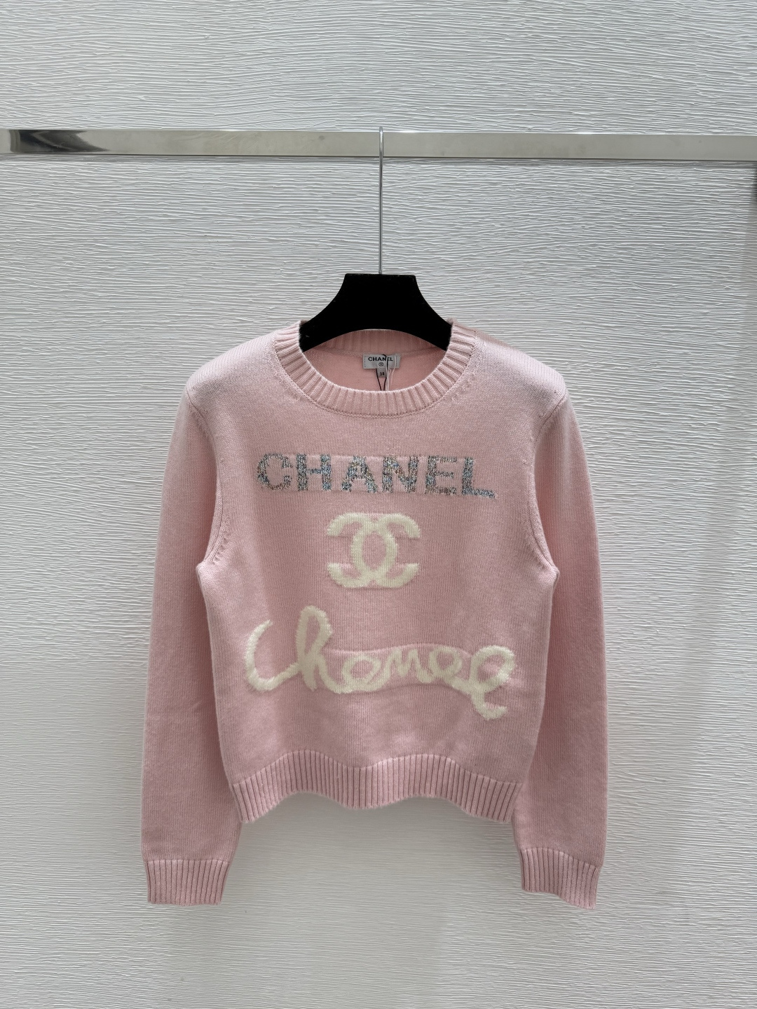 🆕CH家🆕 早秋新款 字母提花圆领针织长袖颜色：白色 粉色尺码：36.38.40