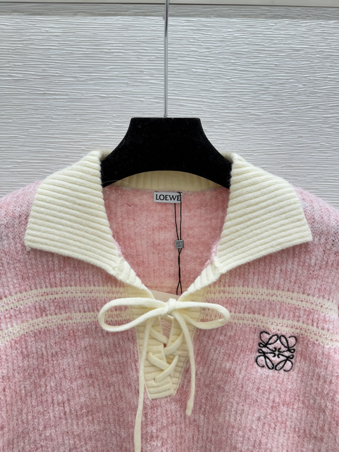 🆕LO家🆕 早秋新款 拼色翻领绑带针织长袖颜色：粉色尺码：36.38.40