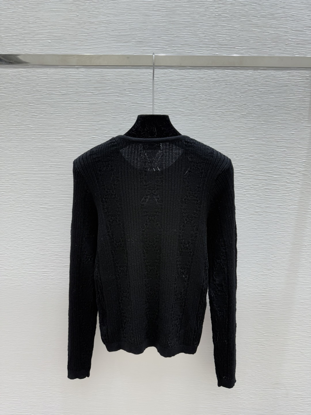 🆕CH家🆕 早秋新款 纯色简约圆领针织长袖颜色：白色 黑色尺码：36.38.40