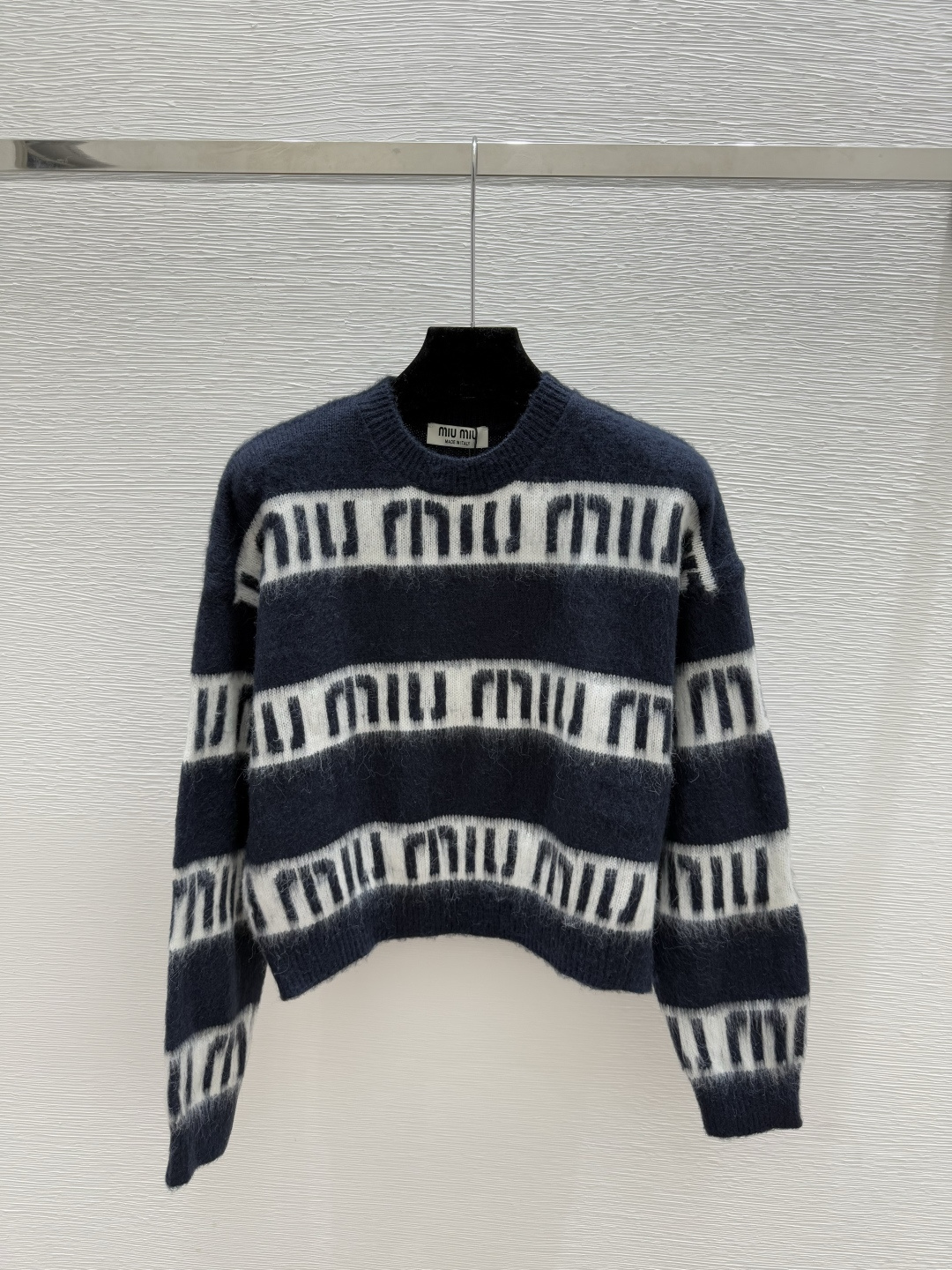 NO:536540,M Home Early Autumn New Style Letter Striped Round Neck Knitted Long Sleeve Color Royal Blue Size 36.38.40, Alexander Wang19860909M家 早秋新款 字母条纹圆领针织长袖 颜色宝蓝 尺码36.38.40,,alexander wang,Women's clothing