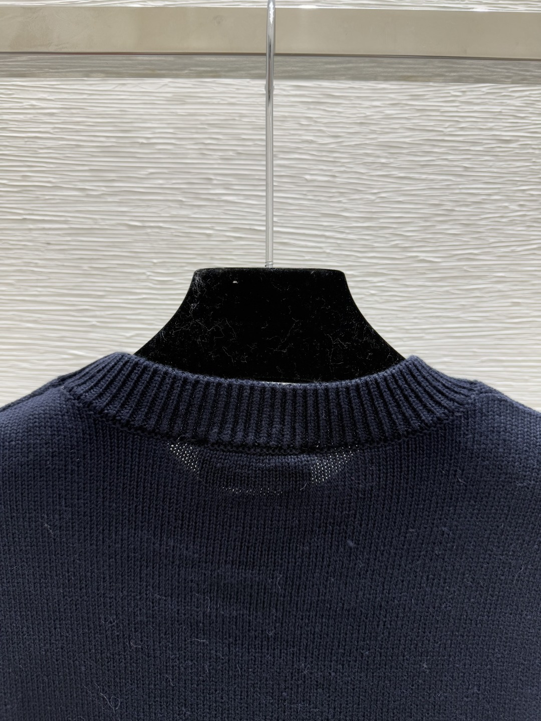 🆕CH家🆕 早秋新款 撞色字母提花圆领针织长袖颜色：宝蓝尺码：36.38.40