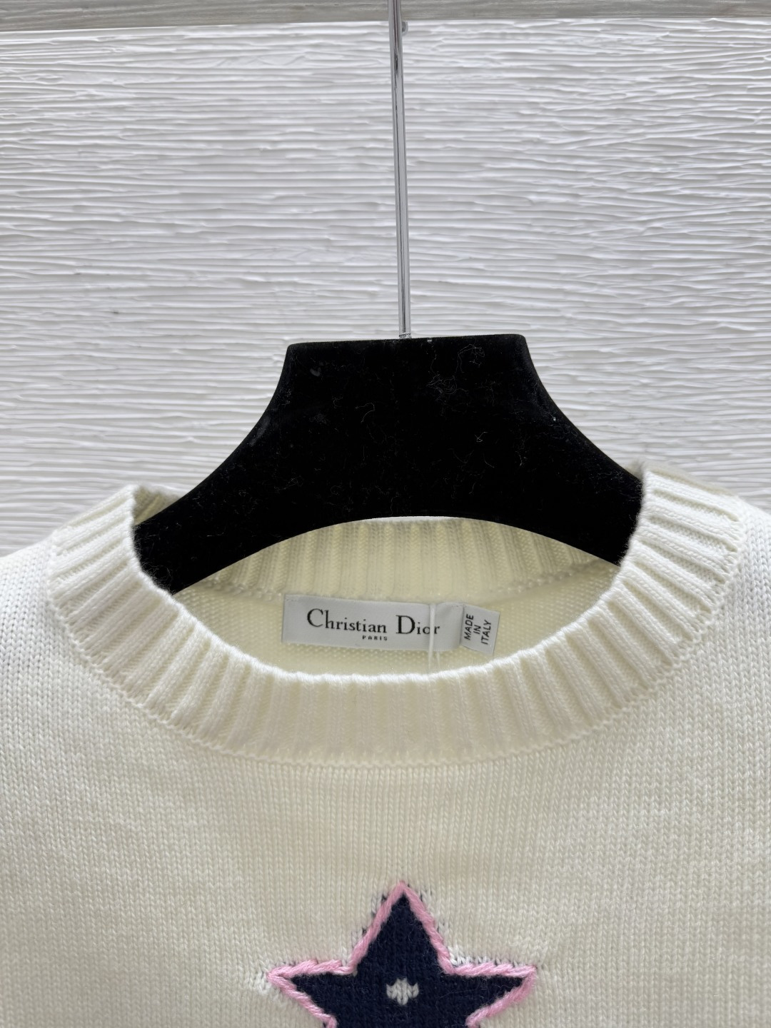 🆕D家🆕 早秋新款 五角星字母条纹圆领针织长袖颜色：白色 宝蓝尺码：36.38.40