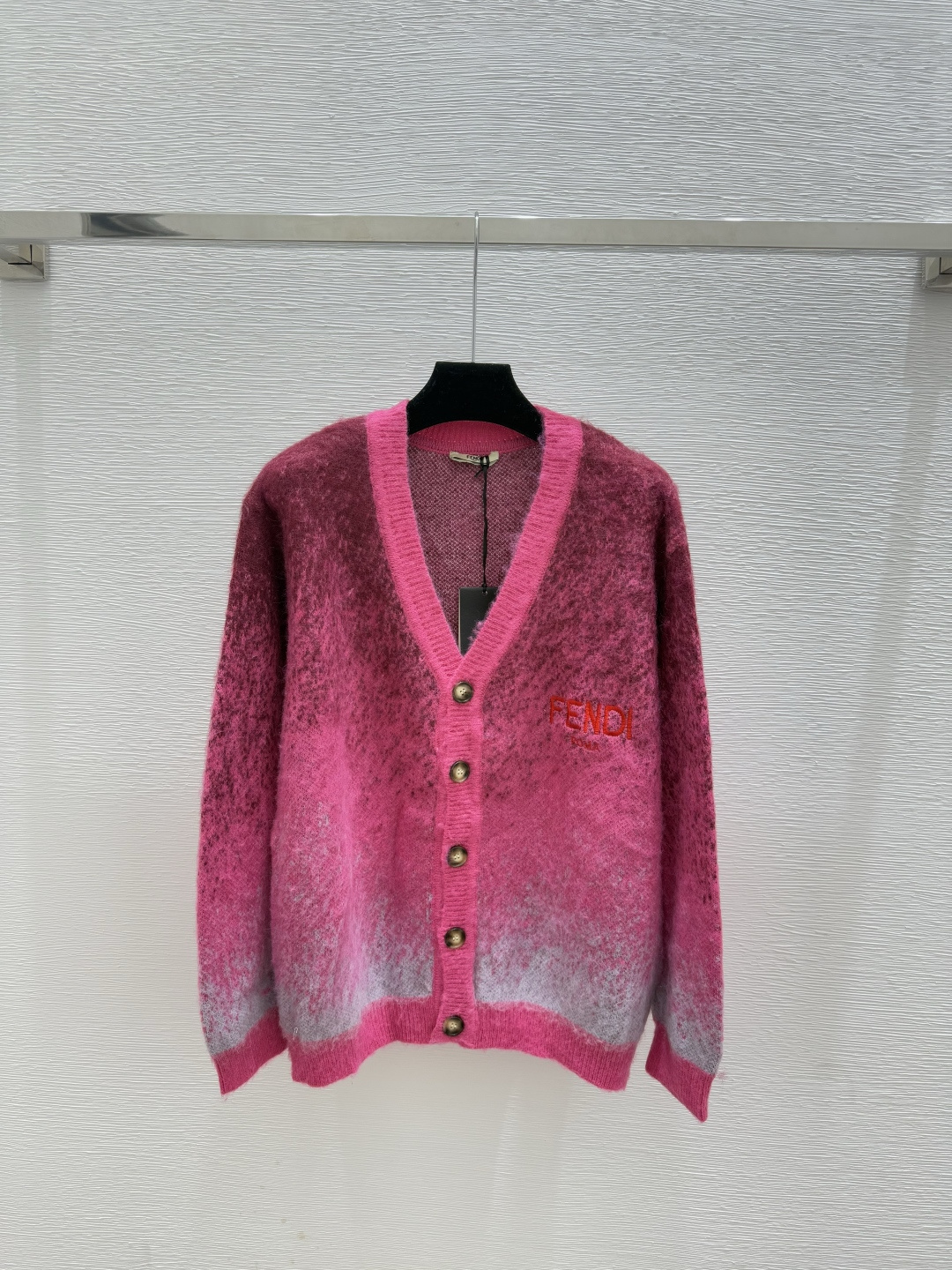 NO:560761,F family ~ real photos of large products,, fendi, alexander wang19860909F家～大货实拍图,,fendi,alexander wang,Women's clothing