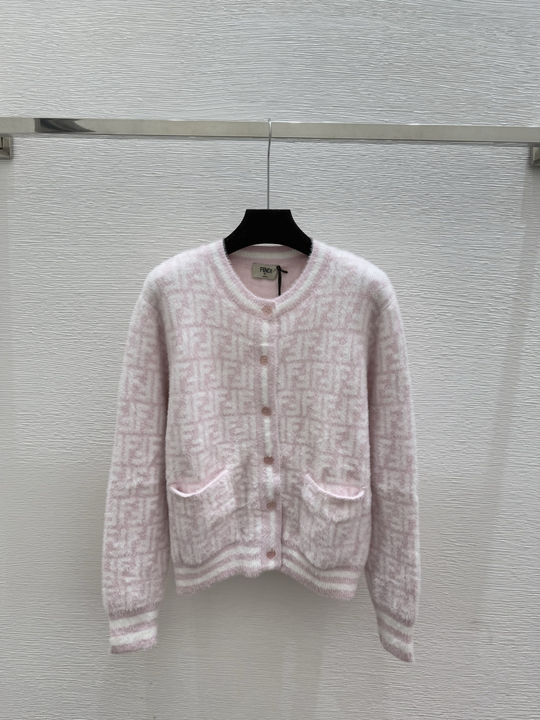 NO:568575,F family ~ real photos of large products,, fendi, alexander wang19860909F家～大货实拍图,,fendi,alexander wang,Women's clothing