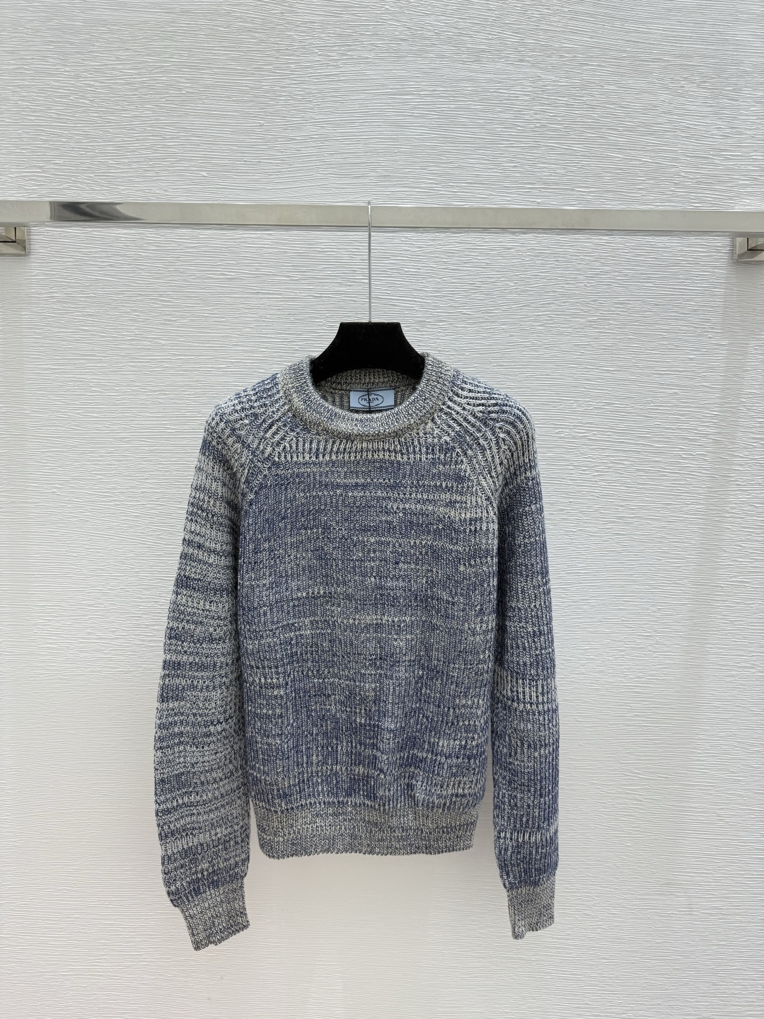 NO:569689,P Home Early Autumn New Style Solid Color Simple Round Neck Knitted Long Sleeve Color Gray Size 36.38.40,,alexander wang19860909P家 早秋新款 纯色简约圆领针织长袖 颜色灰色 尺码36.38.40,,alexander wang,Women's clothing