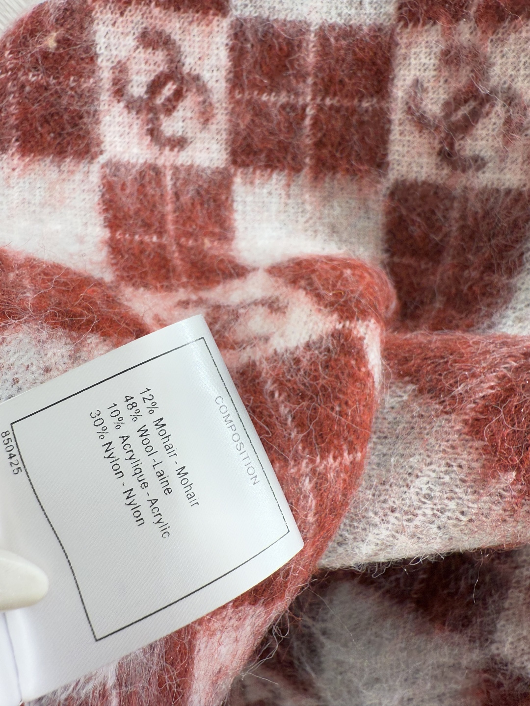 🆕CH家🆕 早秋新款 撞色菱格字母圆领针织长袖颜色：红色 宝蓝尺码：36.38.40👉