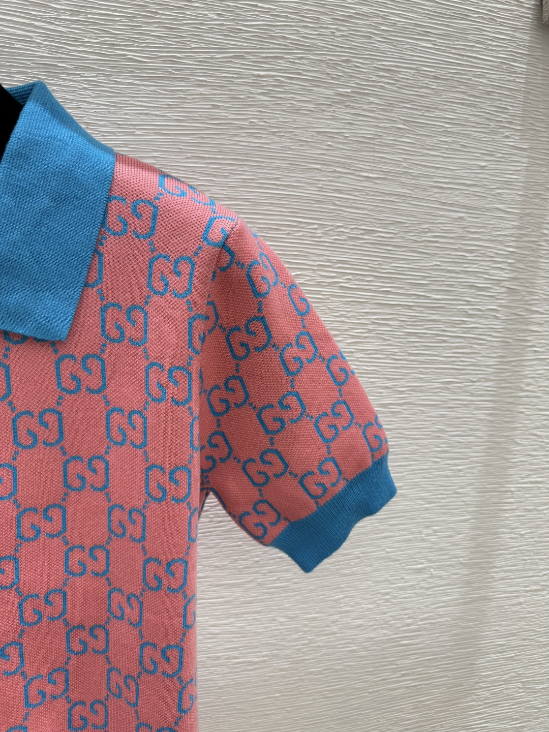 🆕G家🆕 夏季新款 撞色老花字母翻领针织短袖颜色：粉色尺码：36.38.40👉