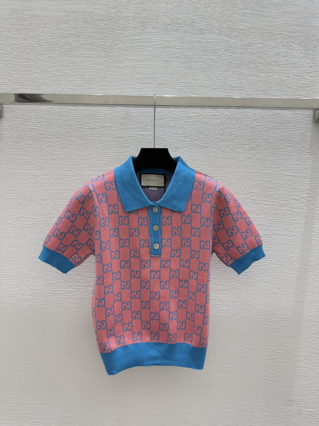 🆕G家🆕 夏季新款 撞色老花字母翻领针织短袖颜色：粉色尺码：36.38.40👉